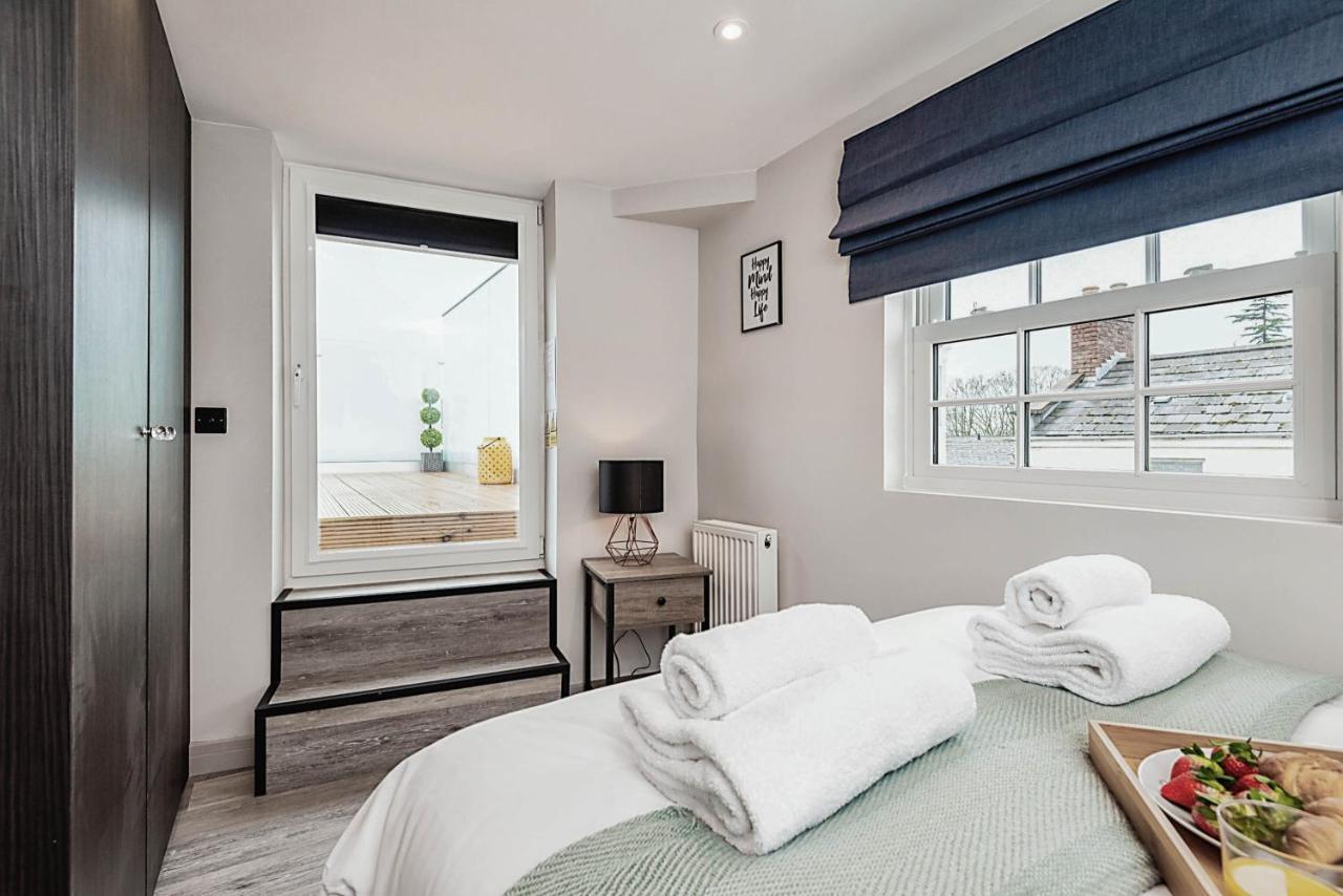 The Burton Penthouse By Fortuna Property Cheltenham Dış mekan fotoğraf